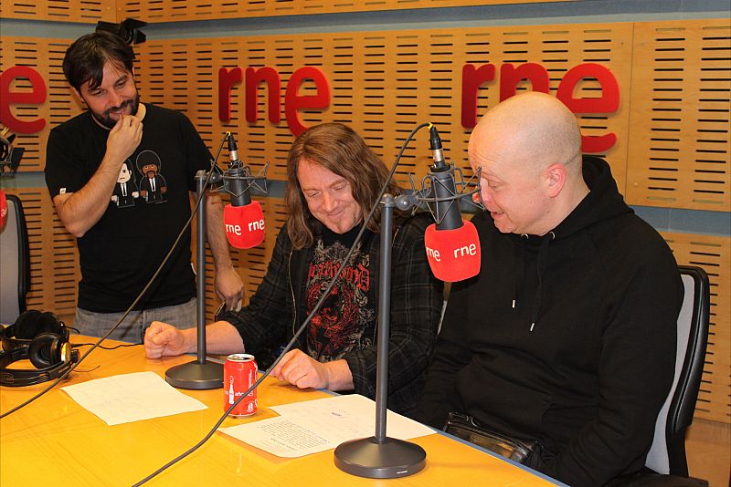 Entrevista acústica con público, Unisonic en 'El vuelo del fénix'