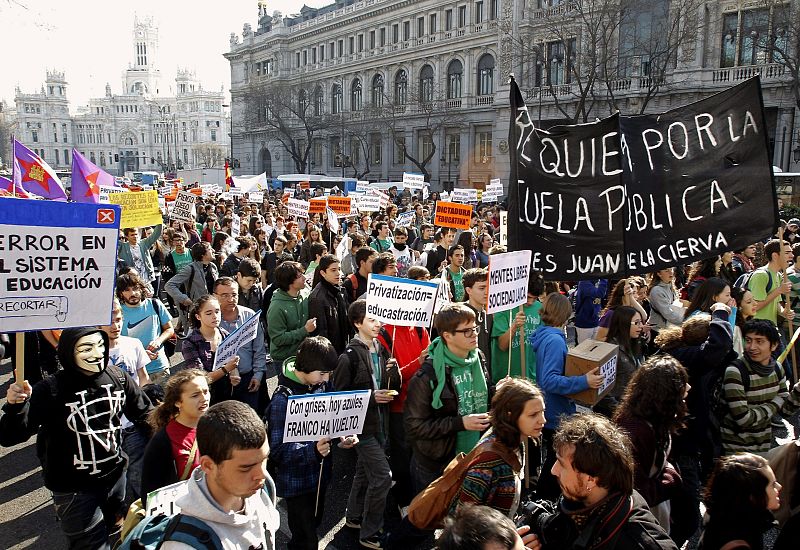 Protesta contra los recortes en educación