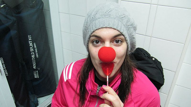 La jugadora del Perfumerías Avenida Marta Xargay con la nariz roja.