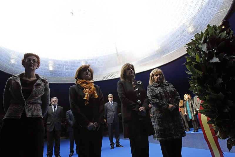 HOMENAJE DEL AYUNTAMIENTO DE MADRID A LAS VÍCTIMAS DEL 11M