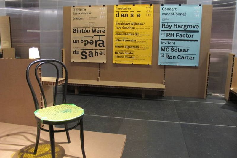  Esta exposición intenta acercar el diseño francés a la sociedad española y estrechar la relación entre los diseñadores españoles y franceses.