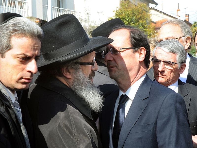 FRANCE2012-ELECTIONS-PS-HOLLANDE-CRIME-SCHOOL-JEWS-SHOOTING