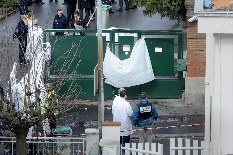 SE ELEVAN A CUATRO LOS MUERTOS EN EL TIROTEO DE UNA ESCUELA JUDÍA DE TOULOUSE