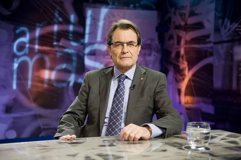 Artur Mas: "La política  demana una servitud que és la de la crítica permanent exposada a la llum pública cada dia"