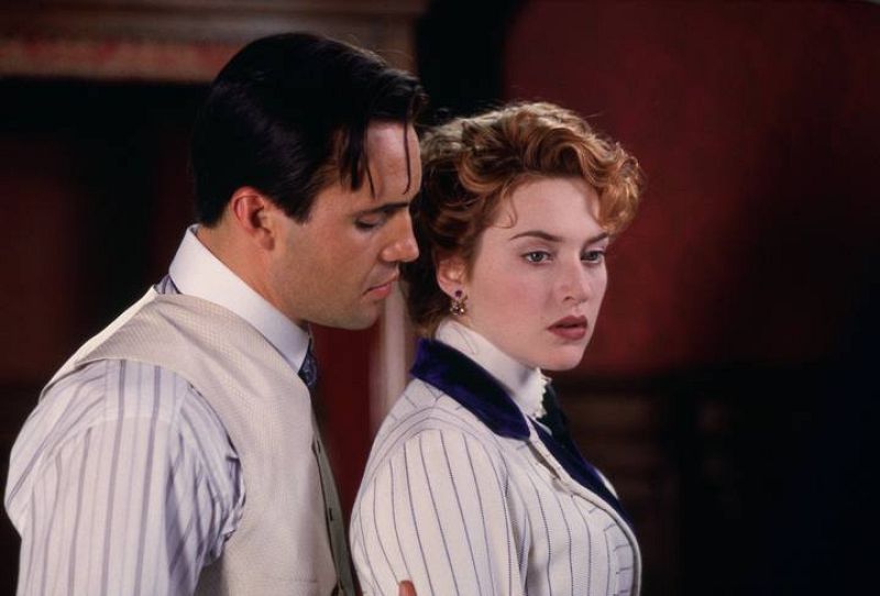 El malo de 'Titanic' es Billy Zane (Caledon Nathan) que interpreta al novio de Kate Winslet (Rose DeWitt Bukater)