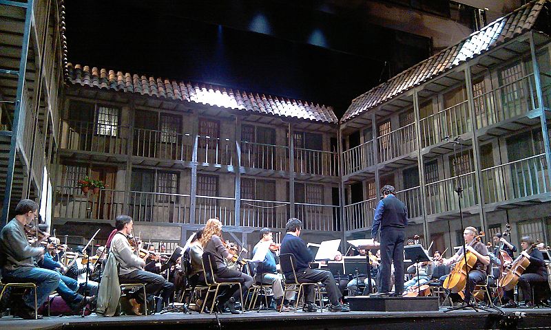 Ensayo en el Teatro de la Zarzuela con la Orquesta y Coro de la Comunidad de Madrid