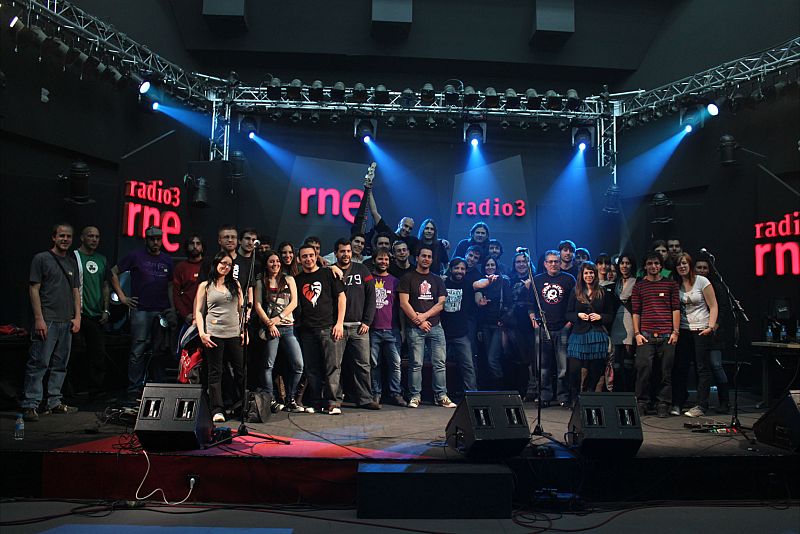 Censurados en la entrevista electrica en 'El vuelo del fénix'