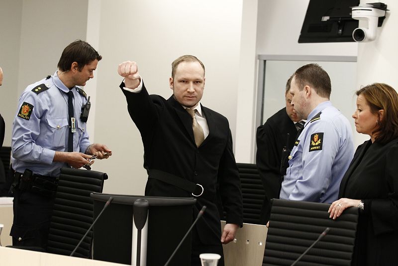 Desafío de Andres Breivik antes de arrancar el juicio en Oslo