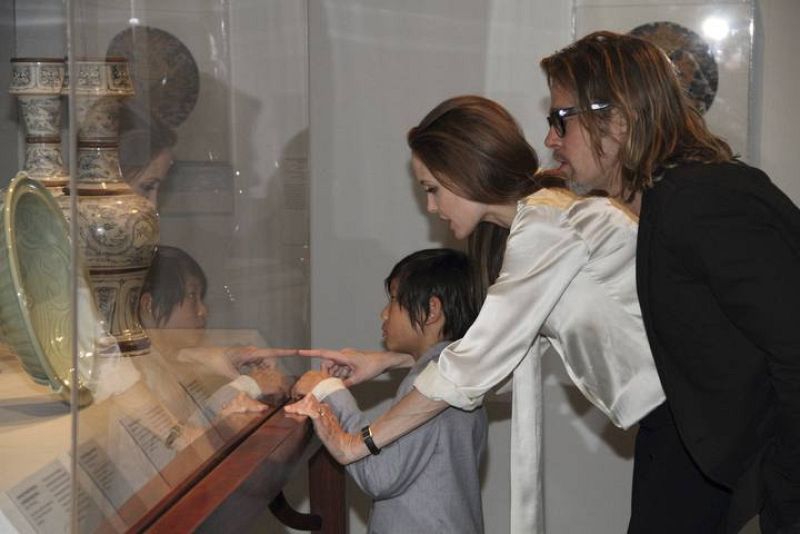 Gente y Tendencias - Brangelina en el Museo de Arte Chino