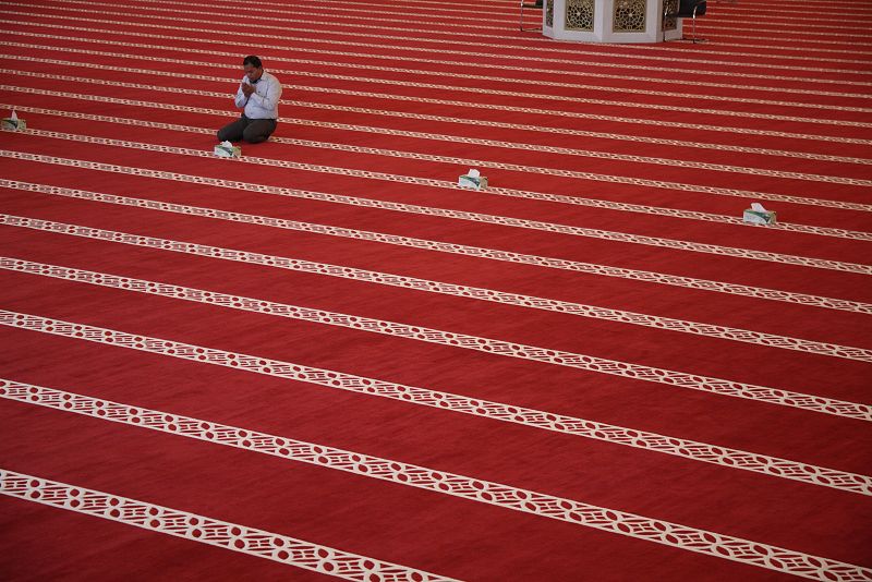 La mayor parte de la población catarí pertenece a la rama suní del Islam