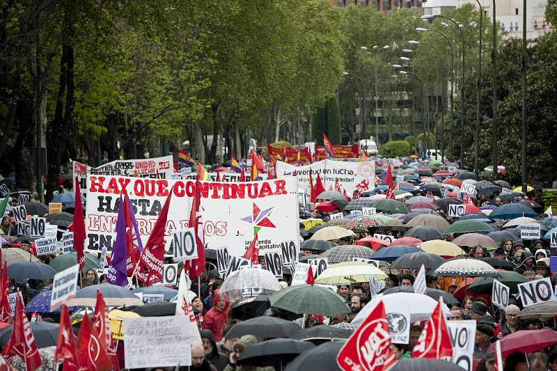 PROTESTA CONTRA LOS RECORTES DEL GOBIERNO