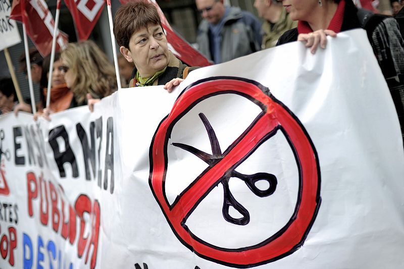 PROTESTA CONTRA LOS RECORTES DEL GOBIERNO