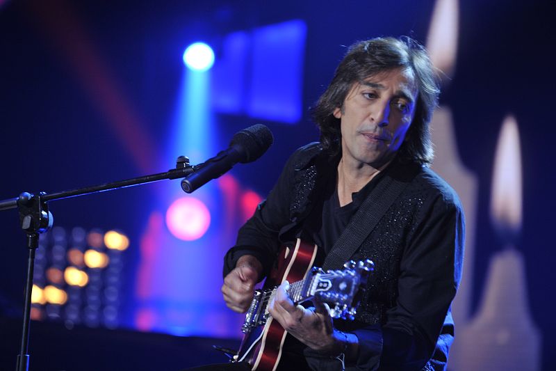 Antonio Carmona también deleitará con su arte a todas las madres.