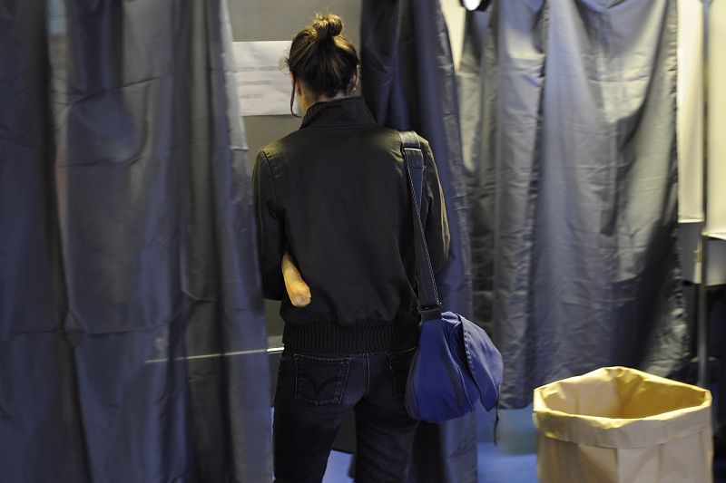 SEGUNDA Y DEFINITIVA VUELTA DE LOS COMICIOS PRESIDENCIALES GALOS