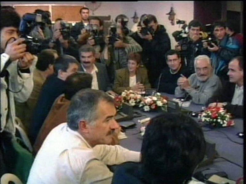 CRÓNICAS - ESPCIAL HISTORIA DE ETA - CUARTO CAPÍTULO: BUSCANDO UN FINAL