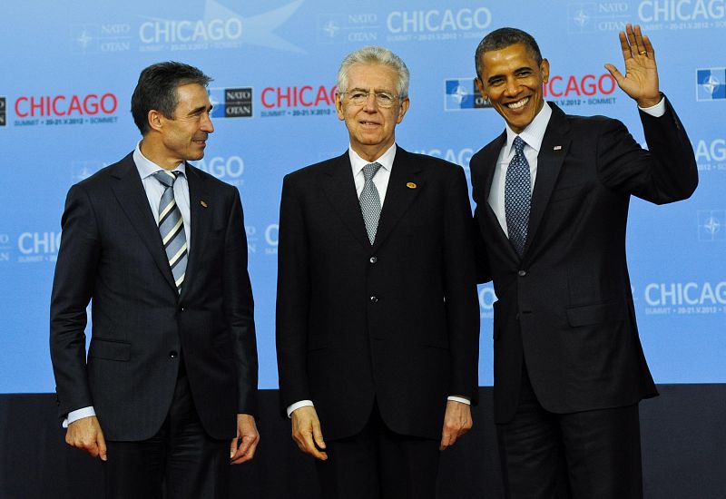 Monti y Obama en la cumbre de la OTAN en Chicago