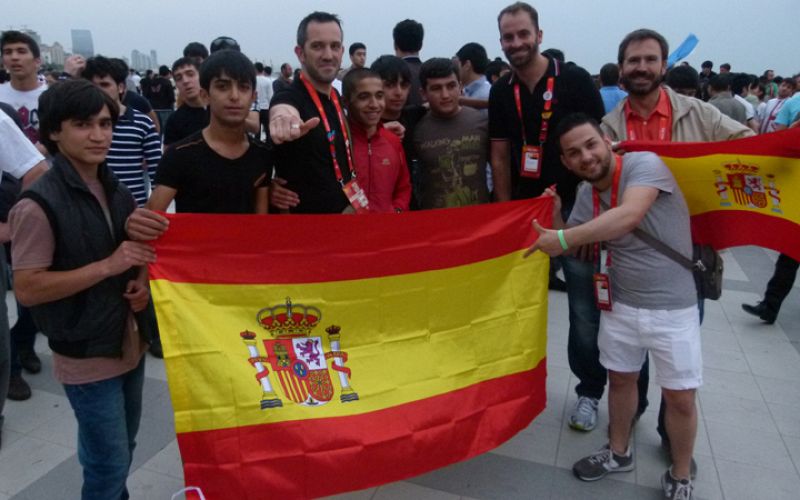 Fans españoles y azeríes unidos por una misma pasión: Pastora Soler.