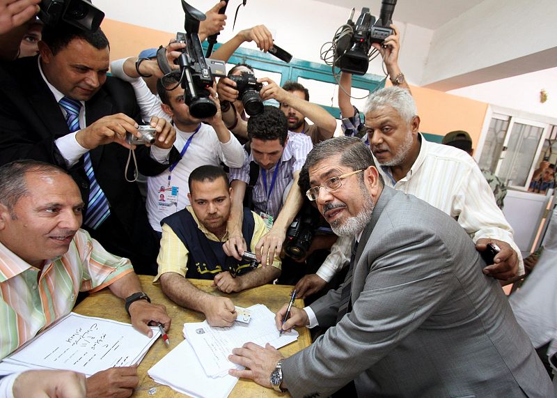 El candidato presidencial egipcio Mohamed Mursi, de los Hermanos Musulmanes.