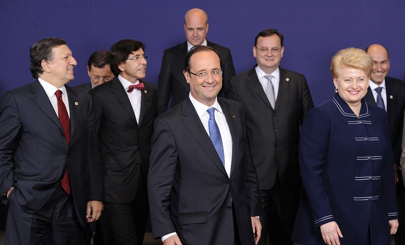 Los líderes celebrarán una cena durante la que tratarán de consensuar cómo Europa puede crecer y crear empleos.