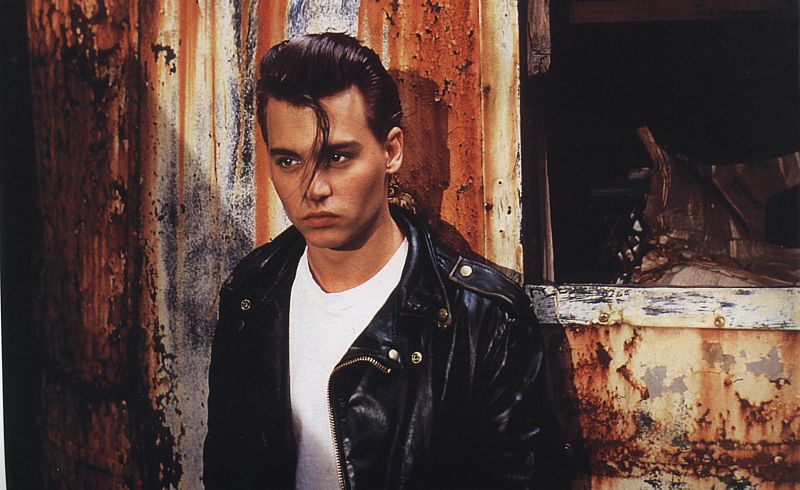 En el musical 'El lágrima' (1990) de John Waters, vemos un atractivo Johnny Depp en su versión más rockabilly.