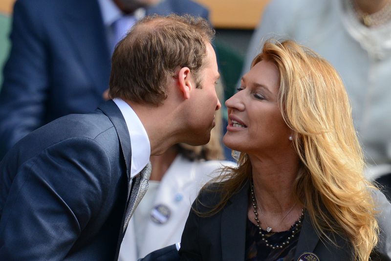El príncipe Guillermo saludando a Steffi Graf