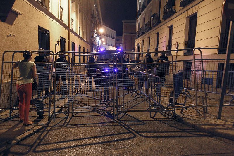 PROTESTAS CONTRA RECORTES DEL GOBIERNO