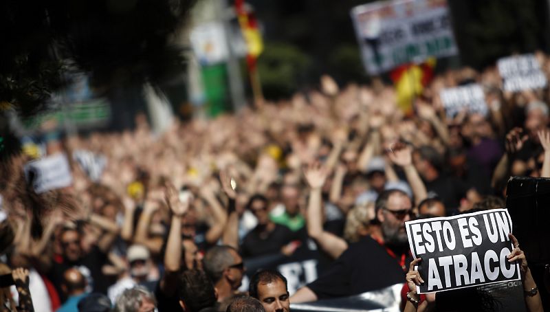 Lema "Esto es un atraco" en las manifestaciones de los funcionarios