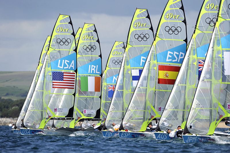 Comienzo de la carrera de clase 49er en Londres 2012