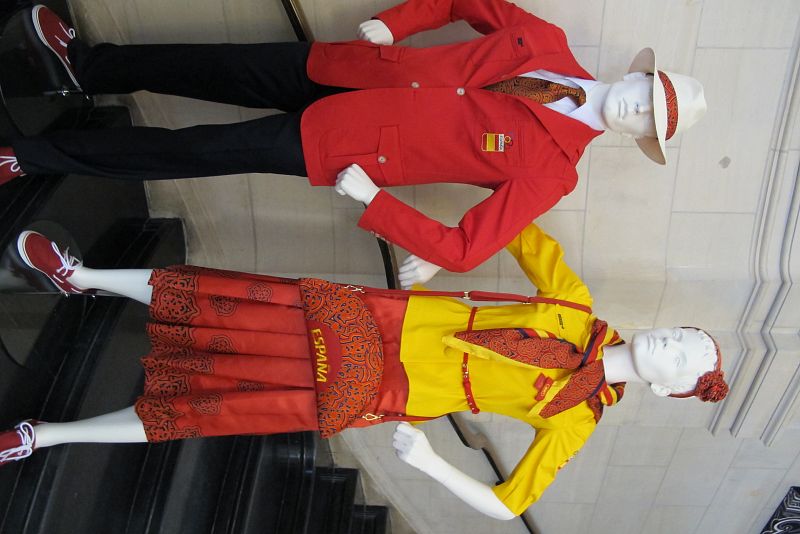 Los uniformes de la discordia