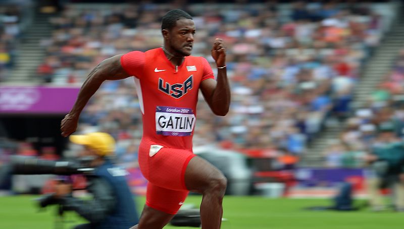 Gatlin demuestra su poderío y para el crono en 9.97