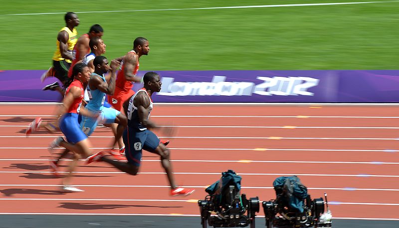 El veterano atleta británico Dwain Chambers gana su serie