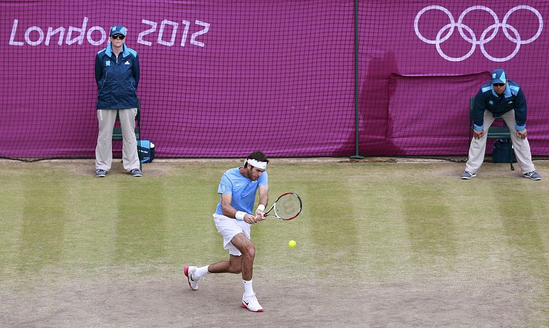 Juan Martin del Potro ha sorprendido a Novak Djokovic y se ha hecho con la medalla de bronce en tenis individual.
