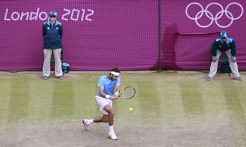 Juan Martin del Potro ha sorprendido a Novak Djokovic y se ha hecho con la medalla de bronce en tenis individual.