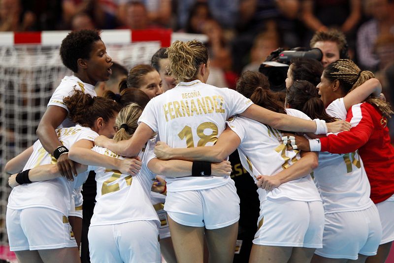 Las jugadoras españolas celebran su victoria ante Noruega.