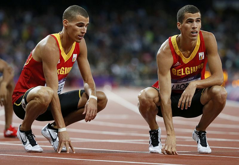 Los gemelos belgas Kevin y Jonathan Borlee, tras disputar la final de 400 metros.