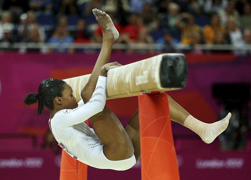 FINAL FEMENINA DE BARRA DE EQUILIBRIO