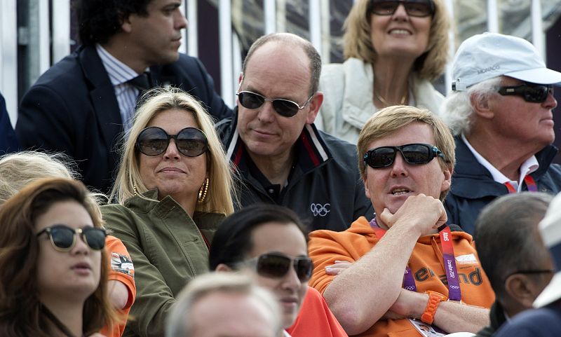 La Realeza de media Europa se ha dado cita estos días en Londres. En la imagen, el miembro del COI, el Príncipe Alberto de Mónaco, junto a el príncipe Guillermo de Holanda y su mujer Máxima.