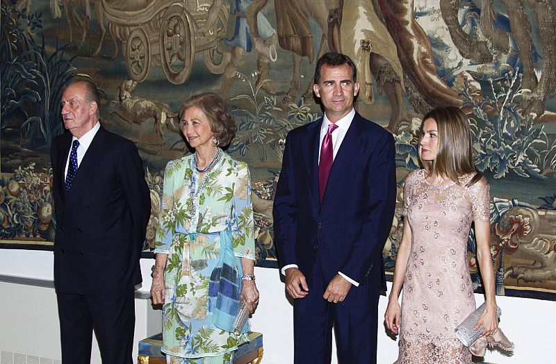 Los reyes y los príncipes de Asturias