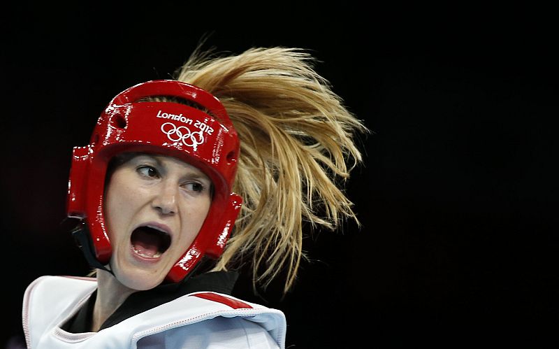 La francesa Marlene Harnois, durante el combate de cuartos de final de la categoria -57kg ante la egipcia Hedaya Wahba.