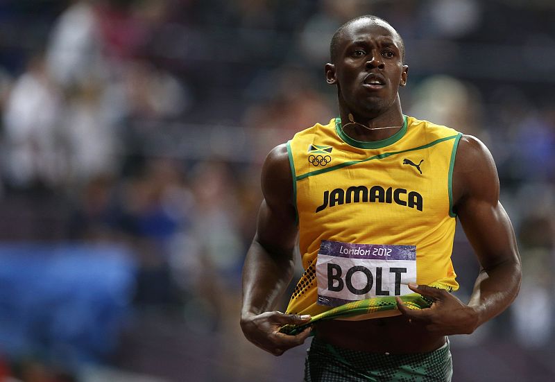Bolt celebra su victoria en los 200 metros, la segunda consecutiva en unos Juegos para él.