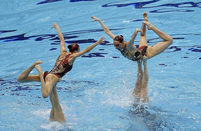 FINAL DE NATACIÓN SINCRONIZADA POR EQUIPOS