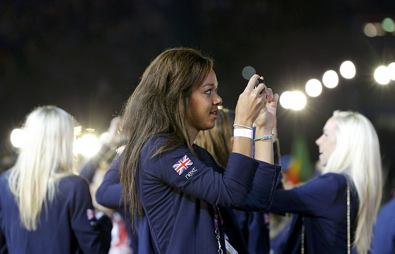La deportista británica Katarina Johnson-Thompson no quiere perder detalle