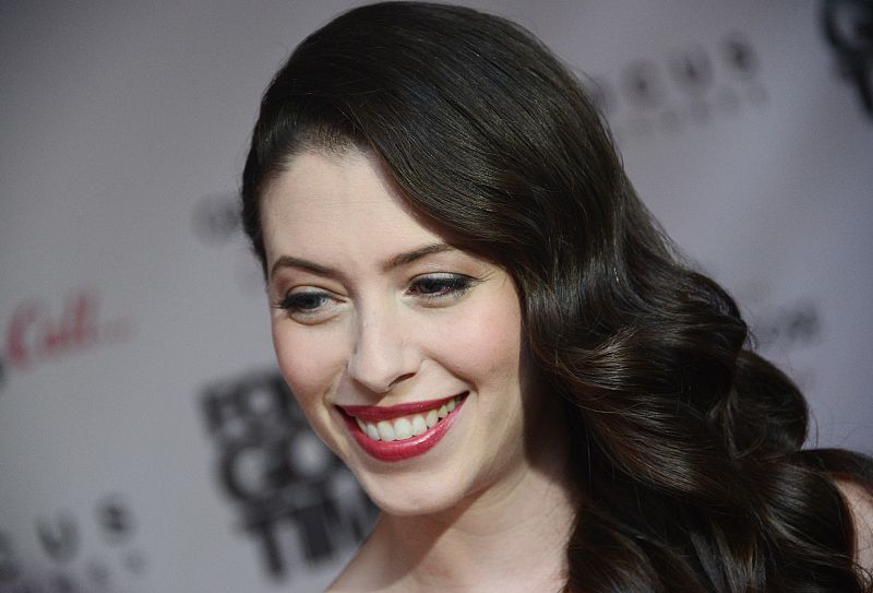 Lauren Miller - For A Good Time, Call