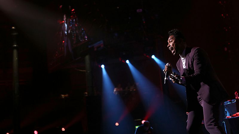 Miguel en el iTunes Festival 2012