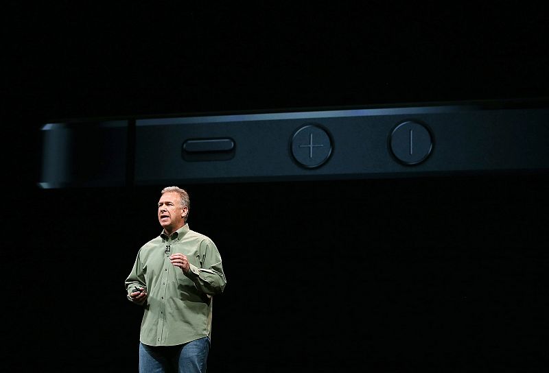 Apple Introduces iPhone 5