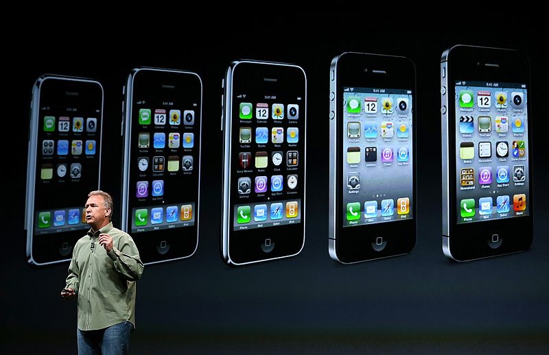 Apple Introduces iPhone 5