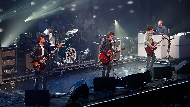 Noel Gallagher's High Flying Birds en el iTunes Festival 2012