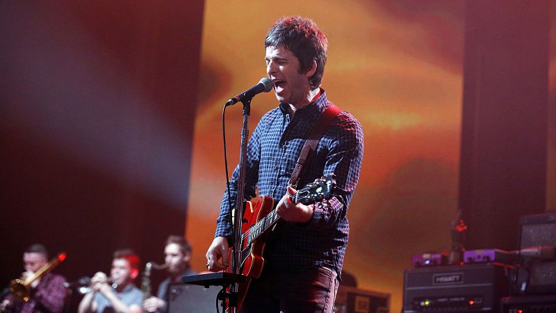 Noel Gallagher's High Flying Birds en el iTunes Festival 2012