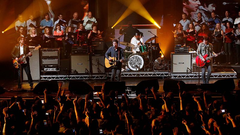 Noel Gallagher's High Flying Birds en el iTunes Festival 2012