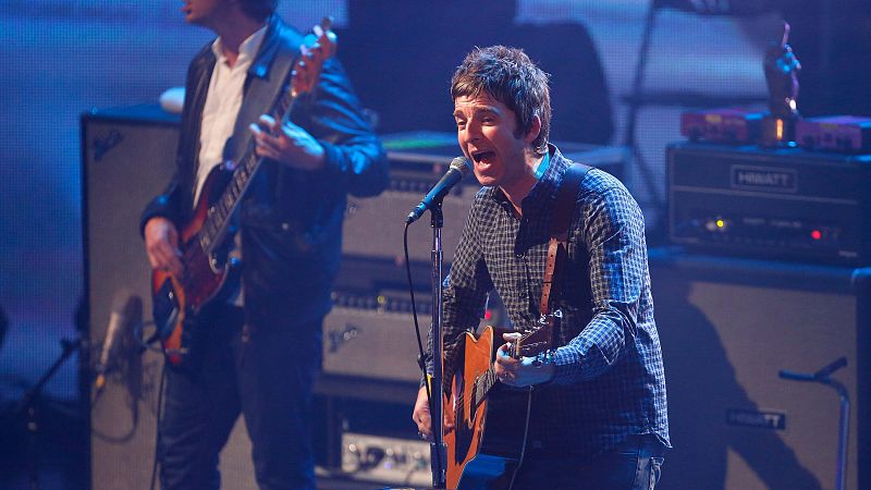 Noel Gallagher's High Flying Birds en el iTunes Festival 2012